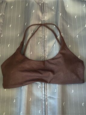 Crop shop boutique sports bra